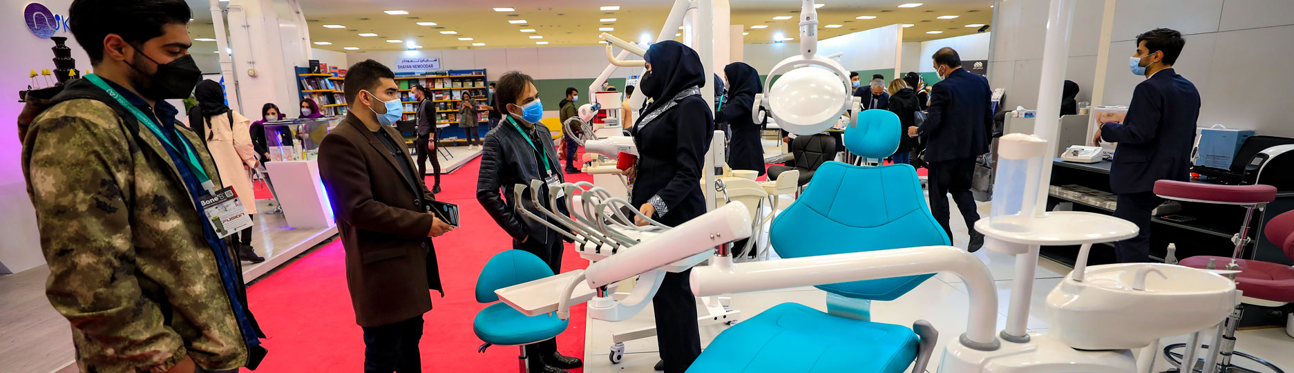 The first Persian Gulf dental exhibition opens